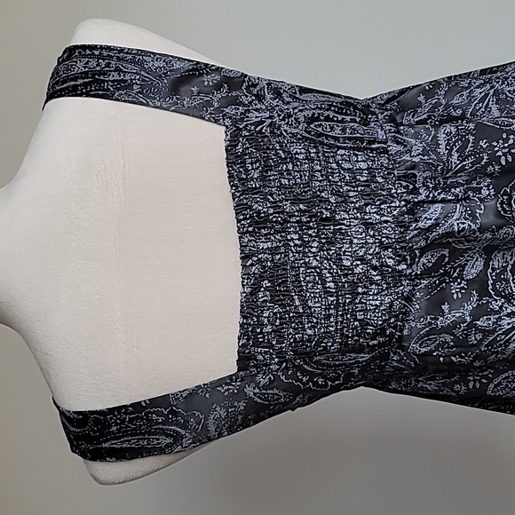 NWOT The Limited Silk V-Neck Black/ Gray Women's Top, Size M - Picture 7 of 12